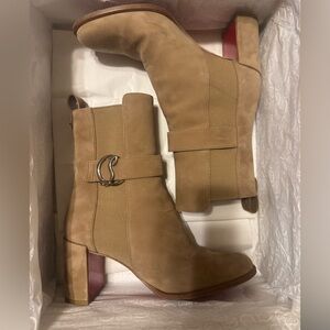 Christian Louboutin booties color beige